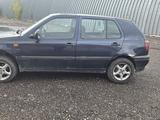 Volkswagen Golf 1994 года за 450 000 тг. в Астана