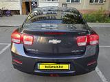 Chevrolet Malibu 2014 года за 6 200 000 тг. в Петропавловск – фото 3