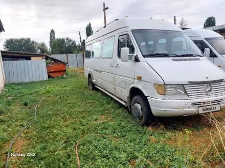 Mercedes-Benz Sprinter 1998 года за 5 000 000 тг. в Шу – фото 2