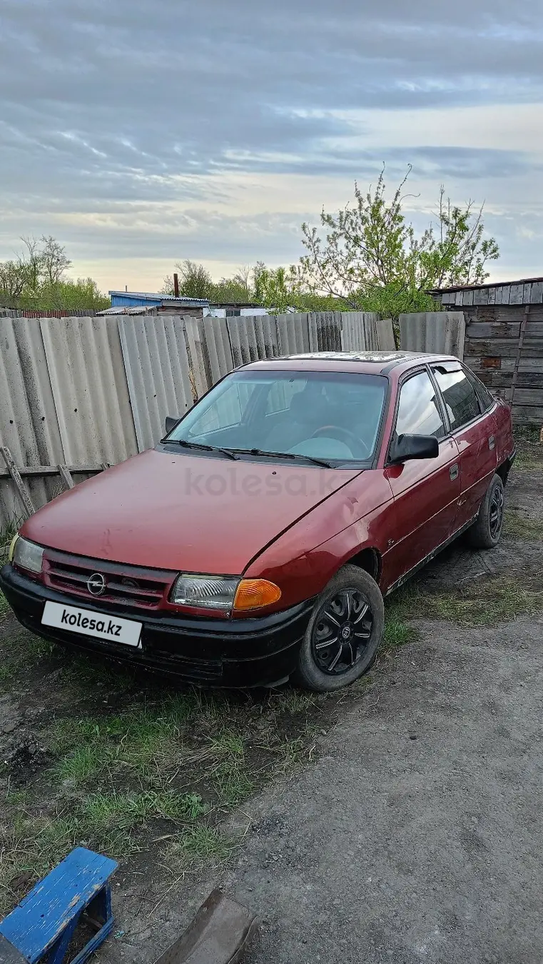 Opel Astra, 1993