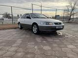 Toyota Camry 2000 годаfor4 100 000 тг. в Байконыр – фото 3