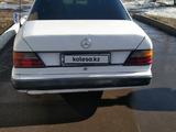 Mercedes-Benz E 200 1991 года за 1 200 000 тг. в Караганда – фото 4