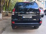 Toyota Land Cruiser Prado 2007 года за 10 000 000 тг. в Актобе – фото 3