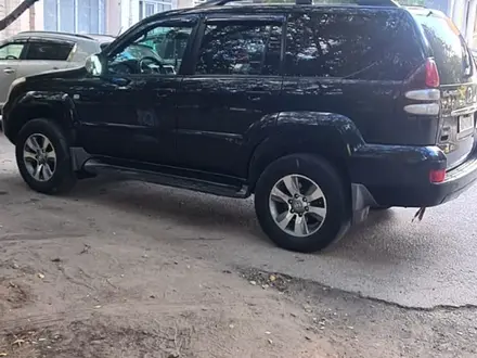 Toyota Land Cruiser Prado 2007 года за 10 000 000 тг. в Актобе – фото 4