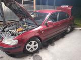 Volkswagen Passat 1998 годаfor2 300 000 тг. в Отеген-Батыр – фото 4