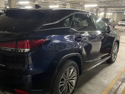 Lexus RX 350 2020 года за 33 000 000 тг. в Астана – фото 4