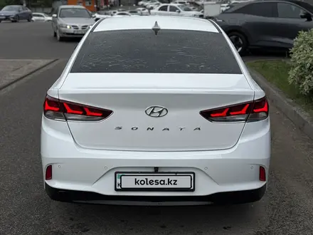 Hyundai Sonata 2017 года за 7 980 000 тг. в Алматы – фото 17
