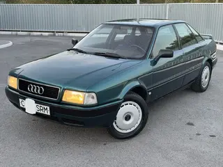 Audi 80