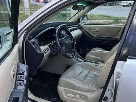 Toyota Highlander 2003 года за 6 600 000 тг. в Алматы – фото 13