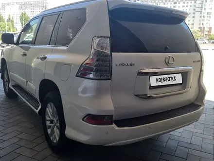 Lexus GX 460 2016 года за 22 500 000 тг. в Астана – фото 2