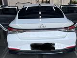 Hyundai Elantra 2023 годаүшін10 200 000 тг. в Алматы