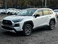 Toyota RAV4 2024 года за 18 000 000 тг. в Уральск