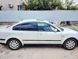 Volkswagen Passat 1997 года за 2 500 000 тг. в Атырау – фото 2