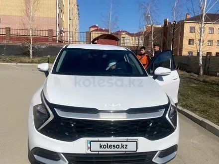 Kia Sportage 2022 года за 12 900 000 тг. в Актобе – фото 2