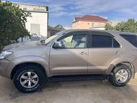 Toyota Fortuner 2007 годаfor8 000 000 тг. в Актау