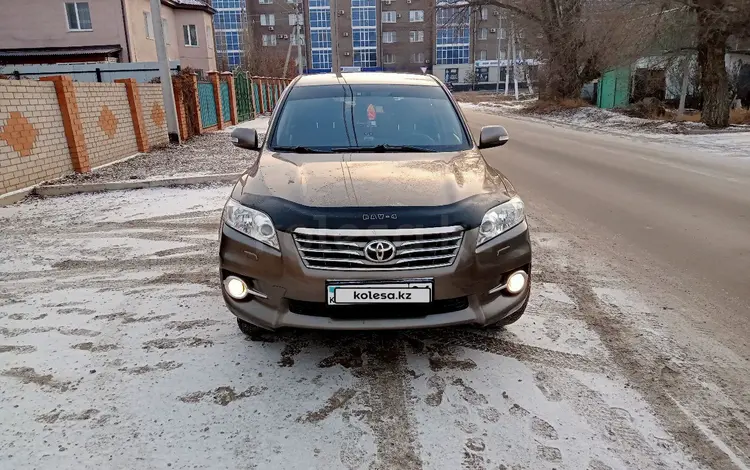 Toyota RAV4 2010 года за 7 800 000 тг. в Актобе