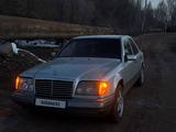Mercedes-Benz E 320 1993 года за 2 300 000 тг. в Тараз – фото 3
