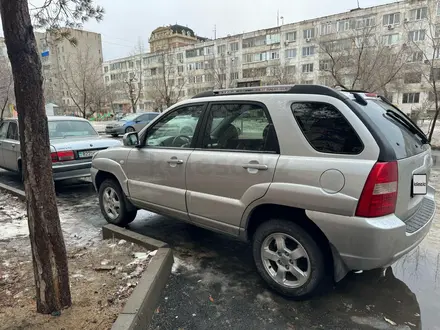 Kia Sportage 2008 года за 4 300 000 тг. в Актобе – фото 2