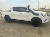 Toyota Hilux 2020 года за 17 200 000 тг. в Кульсары – фото 2