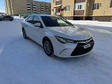 Toyota Camry 2015 годаүшін6 800 000 тг. в Актобе – фото 3