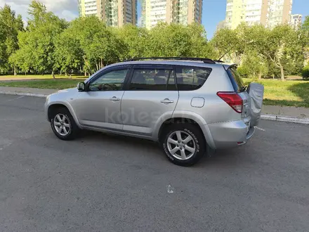 Toyota RAV4 2006 года за 5 500 000 тг. в Астана – фото 2