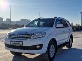 Toyota Fortuner 2014 года за 13 000 000 тг. в Астана – фото 3