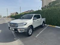 Toyota Hilux 2018 годаүшін17 500 000 тг. в Актау