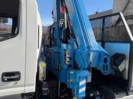 JAC  Автомобиль бортовой с КМУ 3 т. На N90 4x2 2025 года за 32 000 000 тг. в Атырау – фото 12
