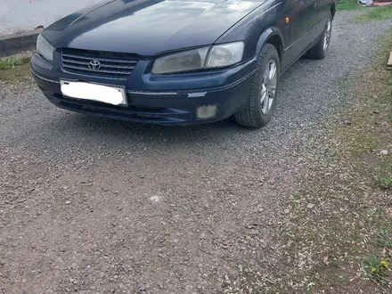 Toyota Camry 1997 года за 2 800 000 тг. в Астана – фото 4