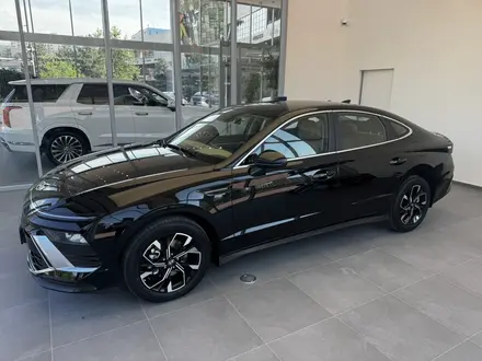 Hyundai Sonata 2025 года за 14 200 000 тг. в Алматы – фото 3