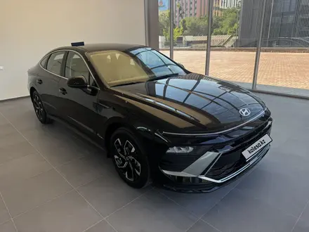 Hyundai Sonata 2025 года за 14 200 000 тг. в Алматы – фото 2