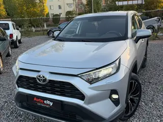 Toyota RAV4, 2021