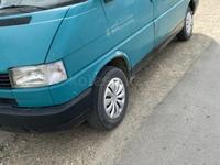 Volkswagen Transporter 1990 годаfor1 600 000 тг. в Тараз