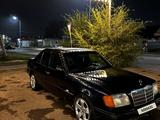 Mercedes-Benz E 280 1993 годаүшін1 900 000 тг. в Астана – фото 4