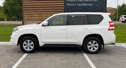Toyota Land Cruiser Prado Comfort+ 2013 года за 13 590 000 тг. в Петропавловск – фото 2