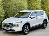 Hyundai Santa Fe 2021 года за 14 000 000 тг. в Алматы