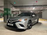 Toyota Camry 2020 года за 10 700 000 тг. в Астана