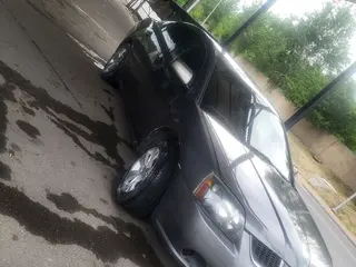 Mitsubishi Galant, 2004