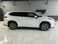 Toyota Highlander 2022 года за 20 500 000 тг. в Астана – фото 2