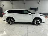 Toyota Highlander 2022 года за 20 500 000 тг. в Астана – фото 2