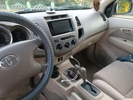 Toyota Fortuner 2008 года за 8 500 000 тг. в Семей – фото 2