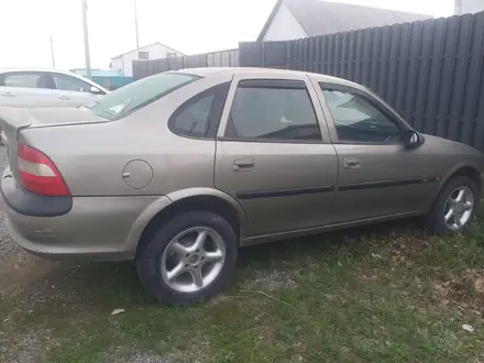 Opel Vectra 1997 года за 899 000 тг. в Актобе