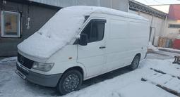 Mercedes-Benz  Sprinter 2000 годаfor3 800 000 тг. в Алматы