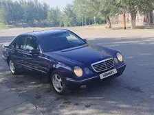 Mercedes-Benz E-Class, 2000