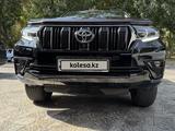 Toyota Land Cruiser Prado 2022 года за 41 000 000 тг. в Шымкент – фото 5