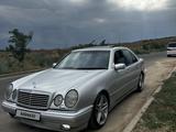 Mercedes-Benz E 280 1998 годаfor4 600 000 тг. в Алматы – фото 2