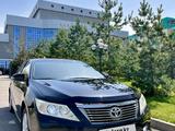 Toyota Camry 2013 года за 9 250 000 тг. в Алматы – фото 3