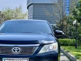Toyota Camry 2013 года за 9 250 000 тг. в Алматы – фото 4