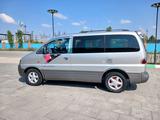 Hyundai Starex 2002 года за 3 000 000 тг. в Актобе – фото 3