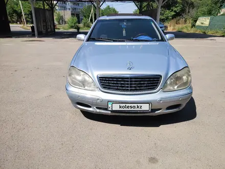 Mercedes-Benz S 320 1998 года за 2 300 000 тг. в Алматы – фото 2